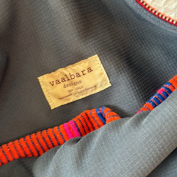 Vaalbara Large crossbody with adjustable strap - Picture 2 of 4